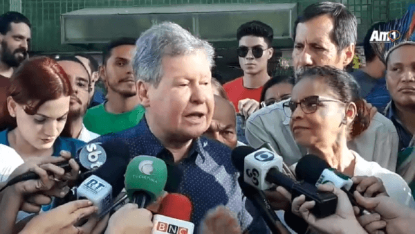 Após confirmar voto em Marina, Arthur diz que Alckmin falhou em tudo