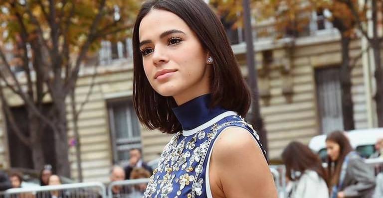Bruna Marquezine detona fã que a acusa de não fazer nada para ajudar Brumadinho