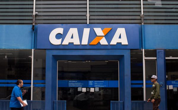 Caixa anuncia etapa de programa de demissão de funcionários