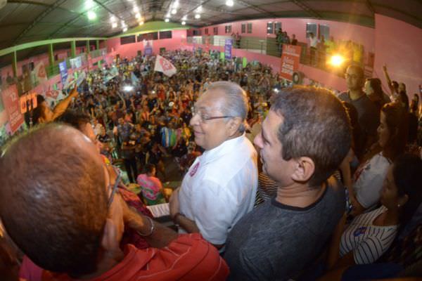 Amazonino diz que envolvidos em corrupção querem voltar ao governo