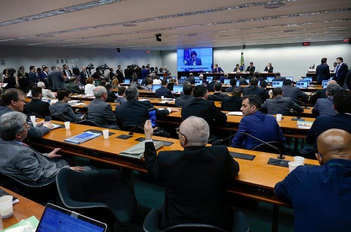 Prazo para apresentação de emendas orçamentárias começa nesta segunda