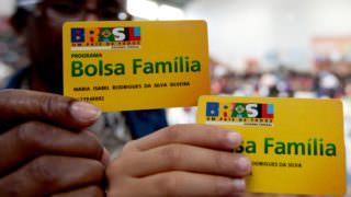 Wilson diz que programa Bolsa Família do estado vai 'quebrar' fornecedores