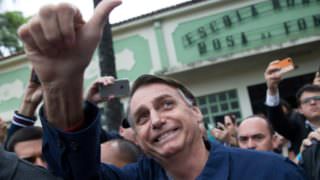 Bolsonaro diz que não concorrer à reeleição depende de reforma política