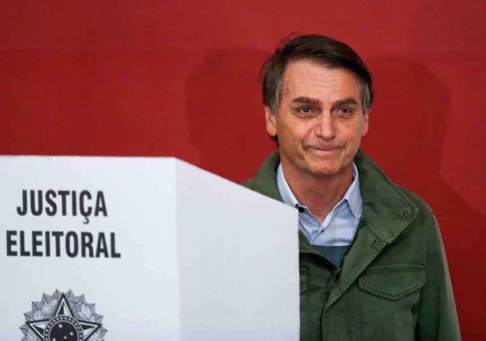 Estudo diz que maioria dos eleitores de Bolsonaro acredita em fake news