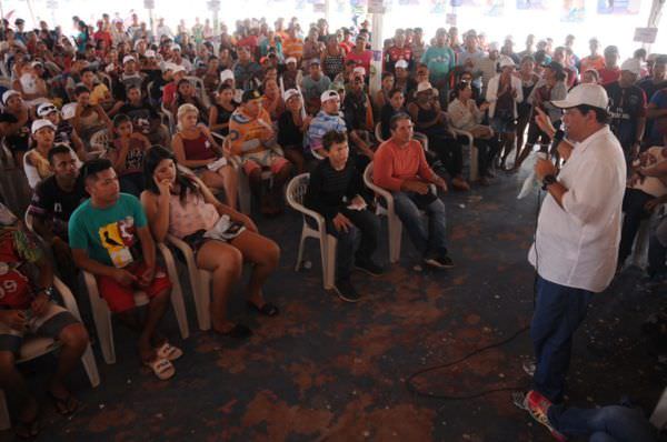 Eduardo destaca investimentos em Barreirinha, Boa Vista do Ramos e Maués