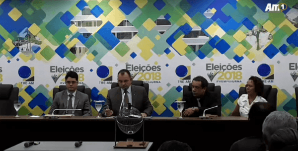 Segurança de urnas eletrônicas é testada pelo TRE