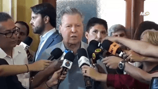Prefeito assina contrato para construção de 500 unidades habitacionais