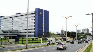 ALE desembolsa R$ 3 milhões para construir passarela e reformar estacionamento