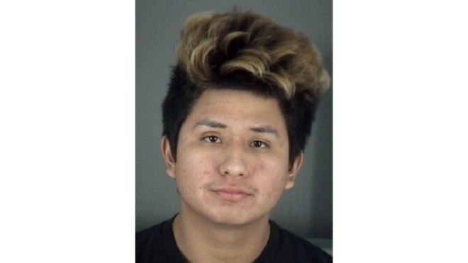 Jogador de videogame é preso após estuprar jovem de 15 anos e deixar microfone ligado