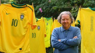 Aldyr Garcia Schlee, criador da camisa verde e amarela da seleção brasileira nos anos 50. Foto: Paulo Rossi/Folhapress, ESPORTE.
