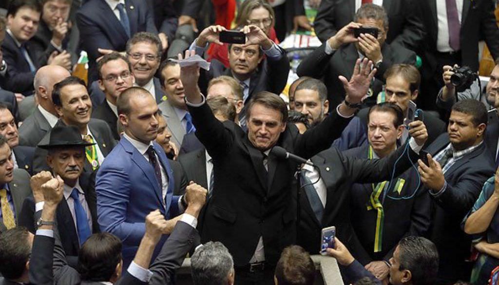 Bolsonaro herdará do Congresso uma bomba fiscal de R$ 259 bilhões