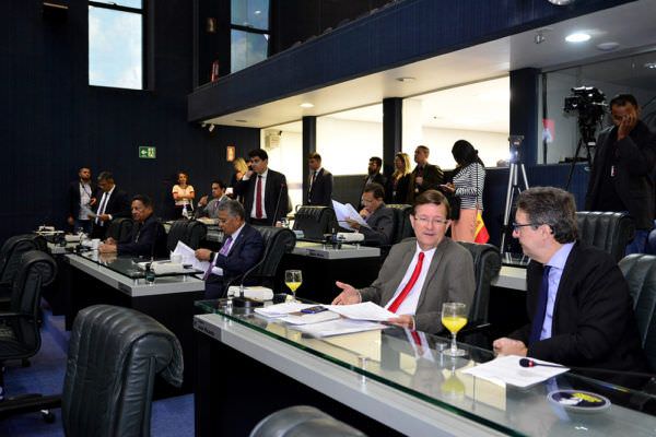Justiça julga na próxima semana processo que pede liberação de emendas