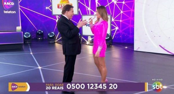 “Isso é desenfreado, cruel, nos fere..”, desabafa Claudia Leitte sobre Silvio