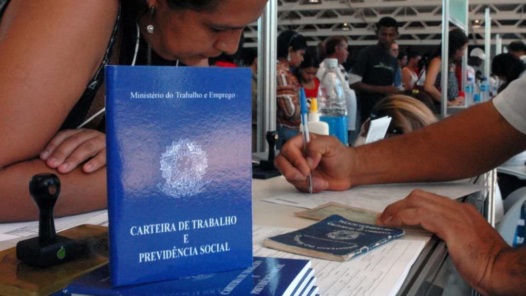 Sine Manaus oferta 22 vagas de emprego nesta terça-feira