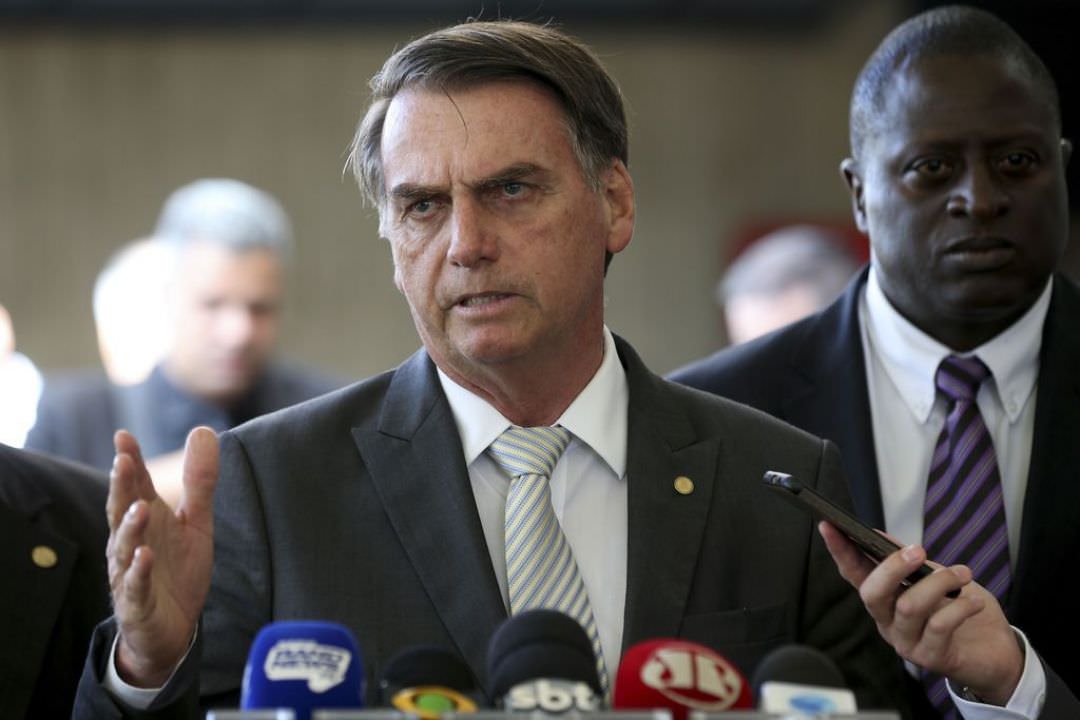 Bolsonaro: ‘Minha morte interessa a muita gente’