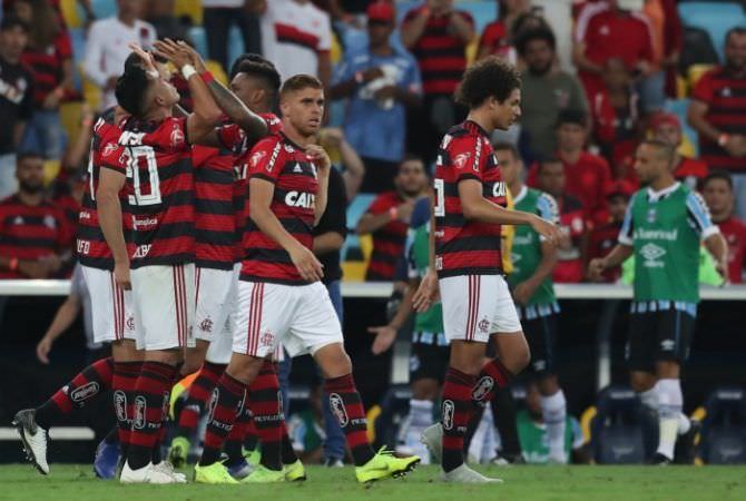 Fla se aproxima de sua melhor campanha, mas vê título distante