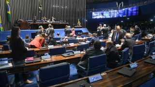 Senado aprova PEC que facilita repasses para municípios e estados