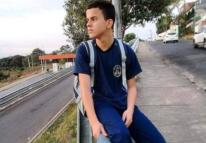 Bala que matou adolescente em Manaus saiu da arma de PM