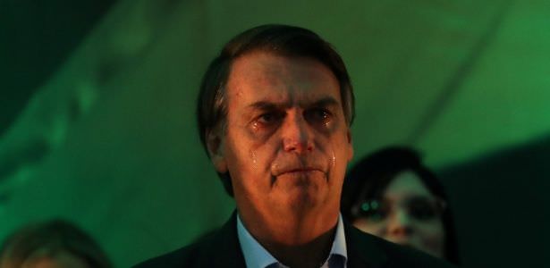 Bolsonaro muda tom e diz que ideia é rememorar e não comemorar golpe