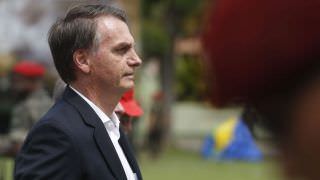 Bolsonaro descarta Revalida para médicos formados no Brasil