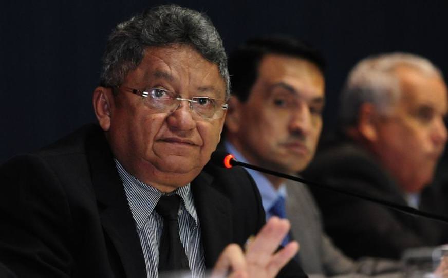 Alfredo Paes será coordenador da equipe de transição de Amazonino