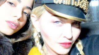 Anitta encontra com Madonna e enlouquece fãs