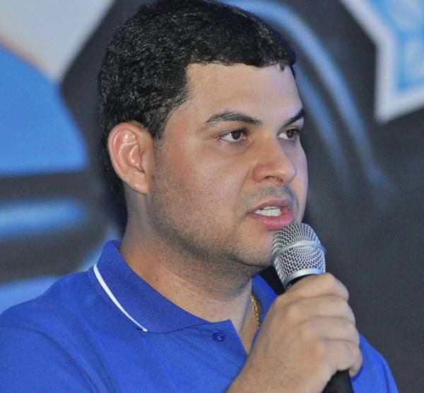 Deputado eleito é levado à sede da Polícia Federal por suspeita de crime eleitoral