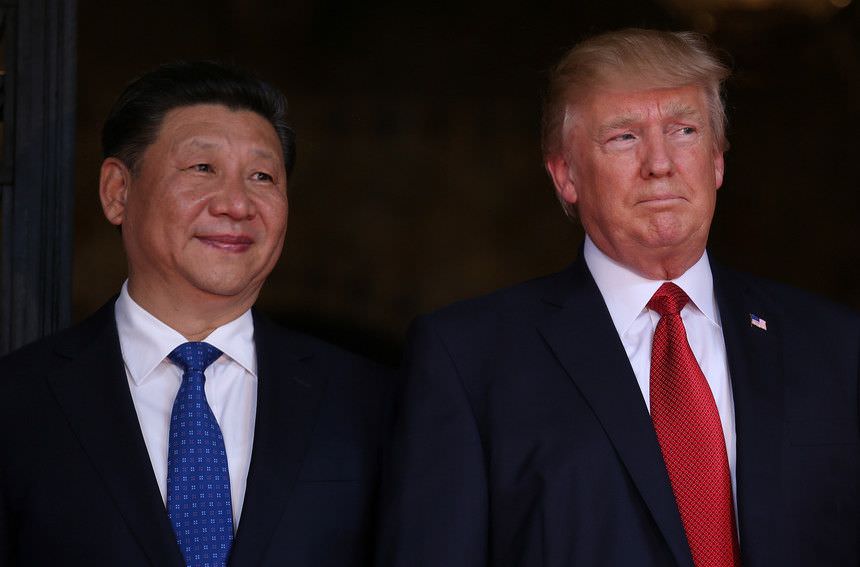 Por telefone, Trump e Xi Jinping conversam sobre acordos comerciais