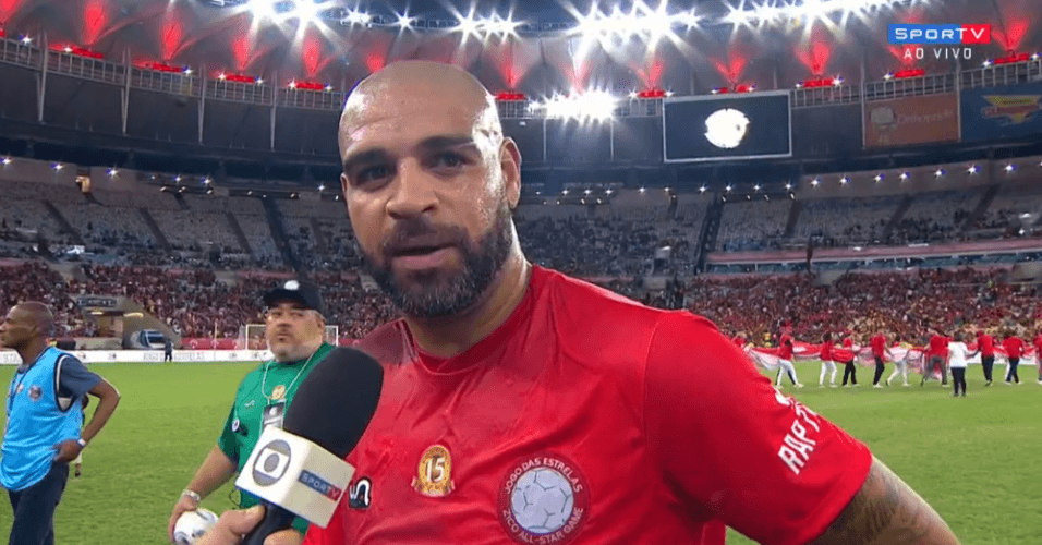 Adriano insiste em sonho, mas Flamengo rechaça volta do jogador