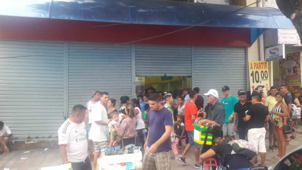 Clientes relatam ‘arrastão’ no Centro de Manaus; polícia nega