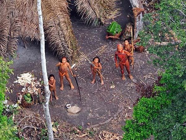 Funai pede reforço após ataque a base de proteção a índios isolados