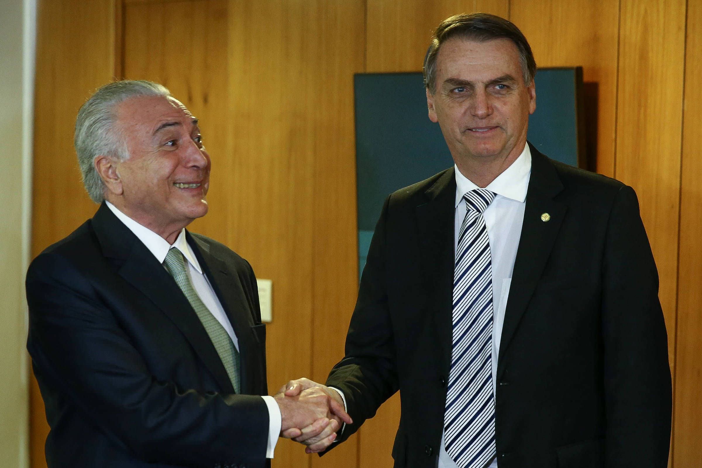 Em documento, Bolsonaro defende pente-fino nos atos de Temer