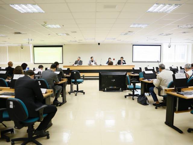 Governo exclui cineastas e inclui grupos estrangeiros em Conselho de Cinema