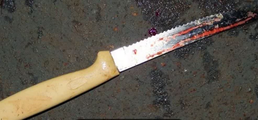 Mulher mata o filho com faca de pão após briga na noite de Natal