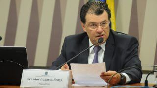 Presidente do Senado quer vetar Braga na Mesa Diretora; senador nega
