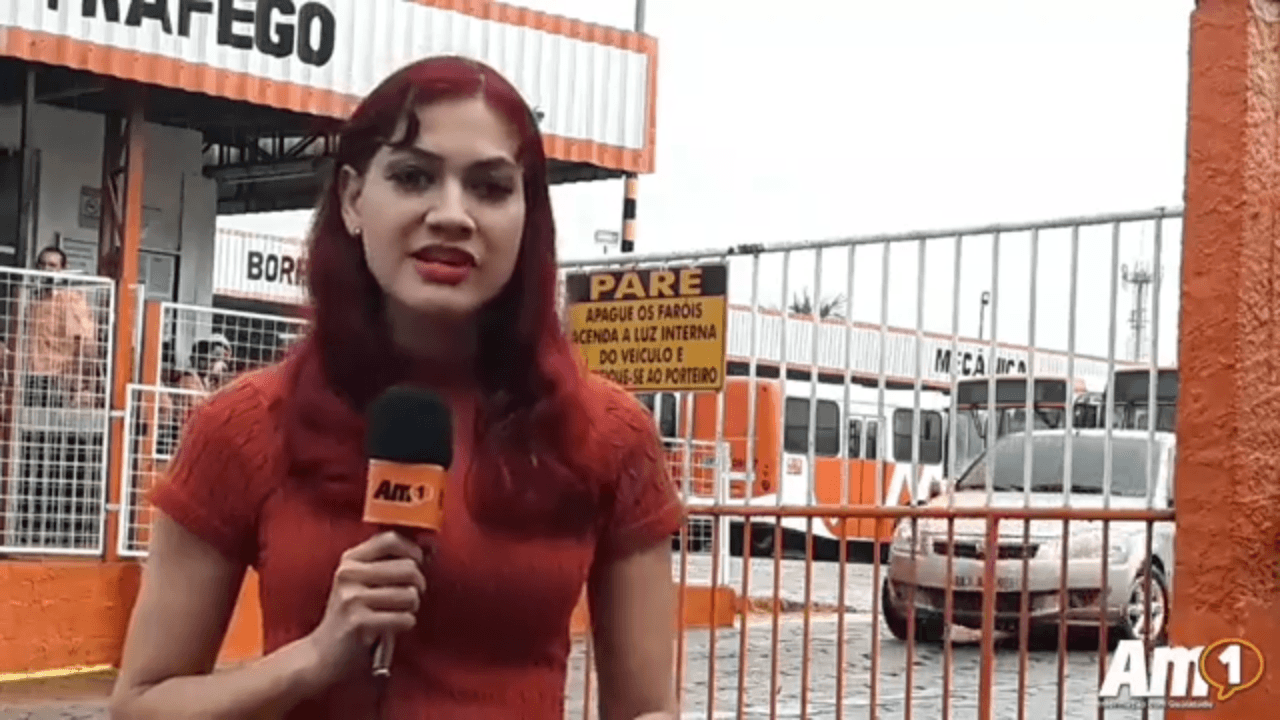 Motoristas de Ônibus coletivos fazem paralisação por falta de pagamento