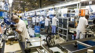 Produção industrial cresce em 5 de 15 locais pesquisados em outubro
