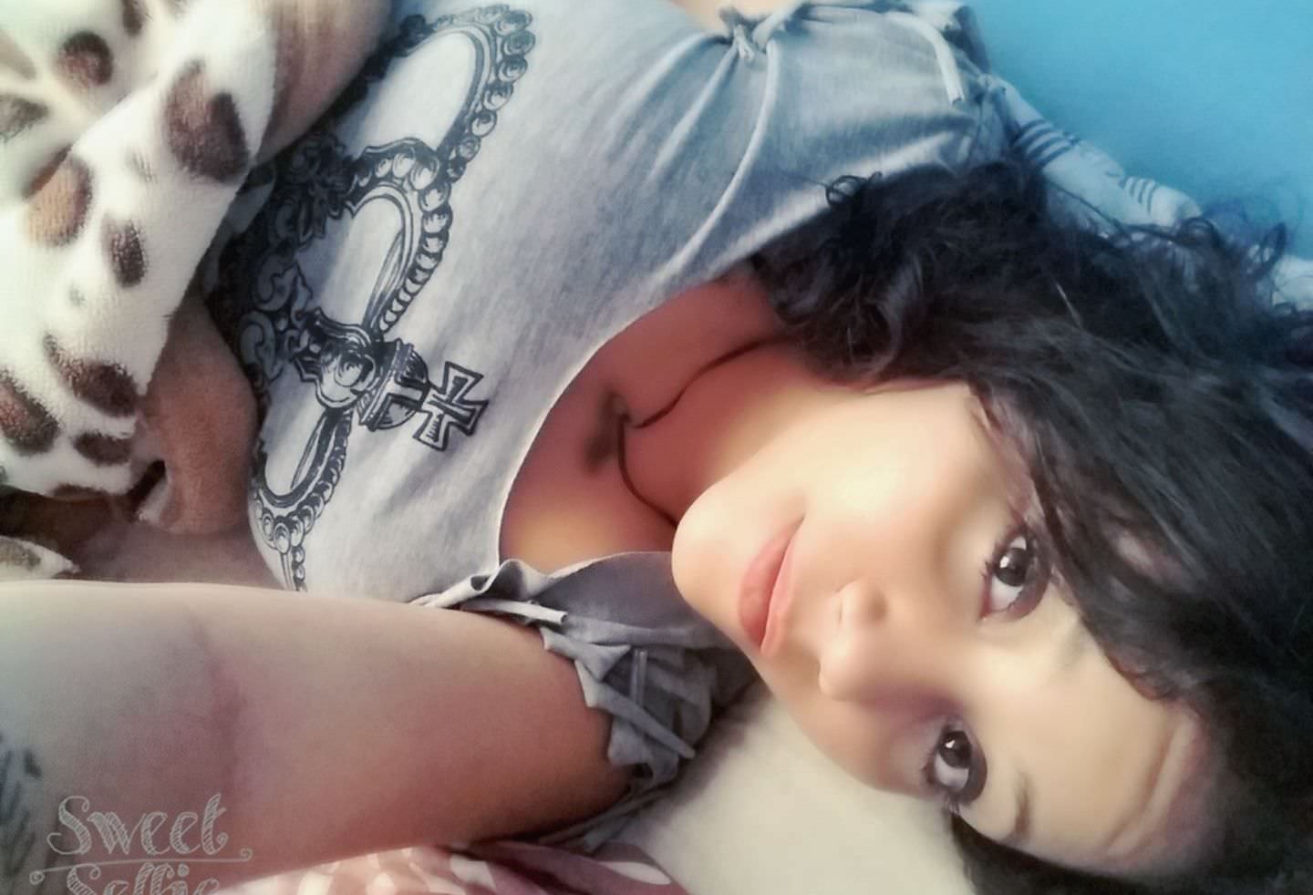 Jovem grávida é  morta por namorado adolescente após apagar mensagem no celular