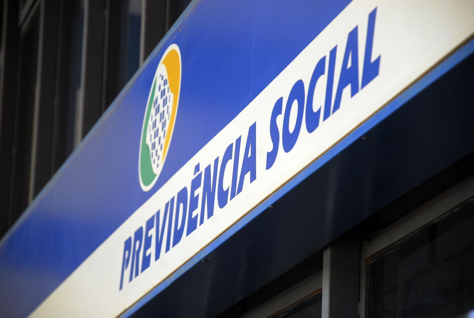 Justiça libera R$ 7,2 bilhões para pagar atrasados do INSS