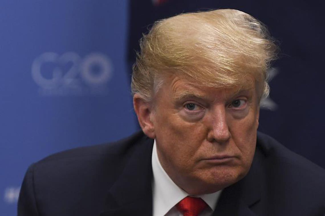 Na TV, Trump defende construção de muro na fronteira com o México