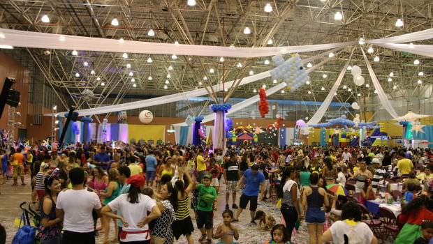 Justiça restringe participação de crianças e adolescentes no Carnaval