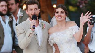 Klebber Toledo revela ter ficado doente após casamento com Camila Queiroz