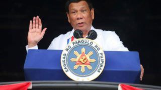 Em discurso, presidente das Filipinas descreve como abusou sexualmente de empregada