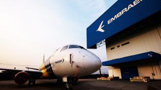 Bolsonaro levanta dúvida sobre fusão da Embraer com Boeing