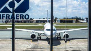 Infraero vai fechar após concessão de aeroportos, diz secretário de aviação