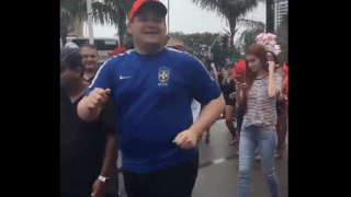 Davi Alcolumbre, presidente do Senado é flagrado curtindo o carnaval; veja vídeo