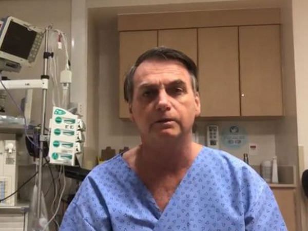 Jornalista diz que Bolsonaro estava fazendo quimioterapia e causa polêmica