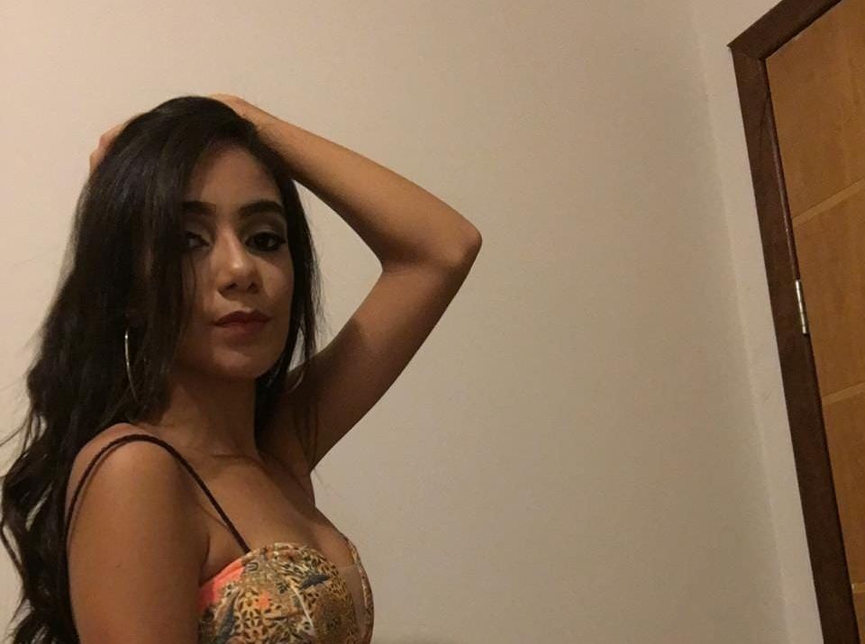 Adolescente de 15 anos é assassinada pelo padrasto ao tentar defender a mãe