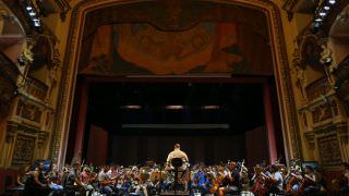 Teatro Amazonas apresenta concertos com solistas, a partir de quinta-feira
