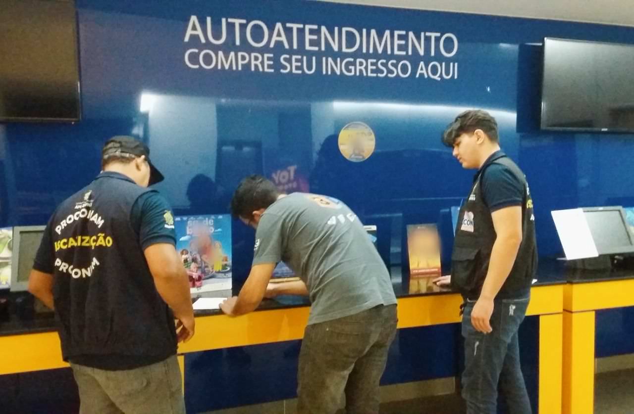Procon-AM constata desrespeito ao consumidor em cinema de Manaus